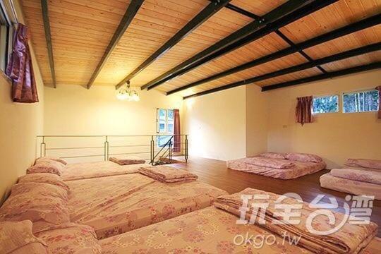 Dongguang Zhixing Homestay Юйчи Экстерьер фото