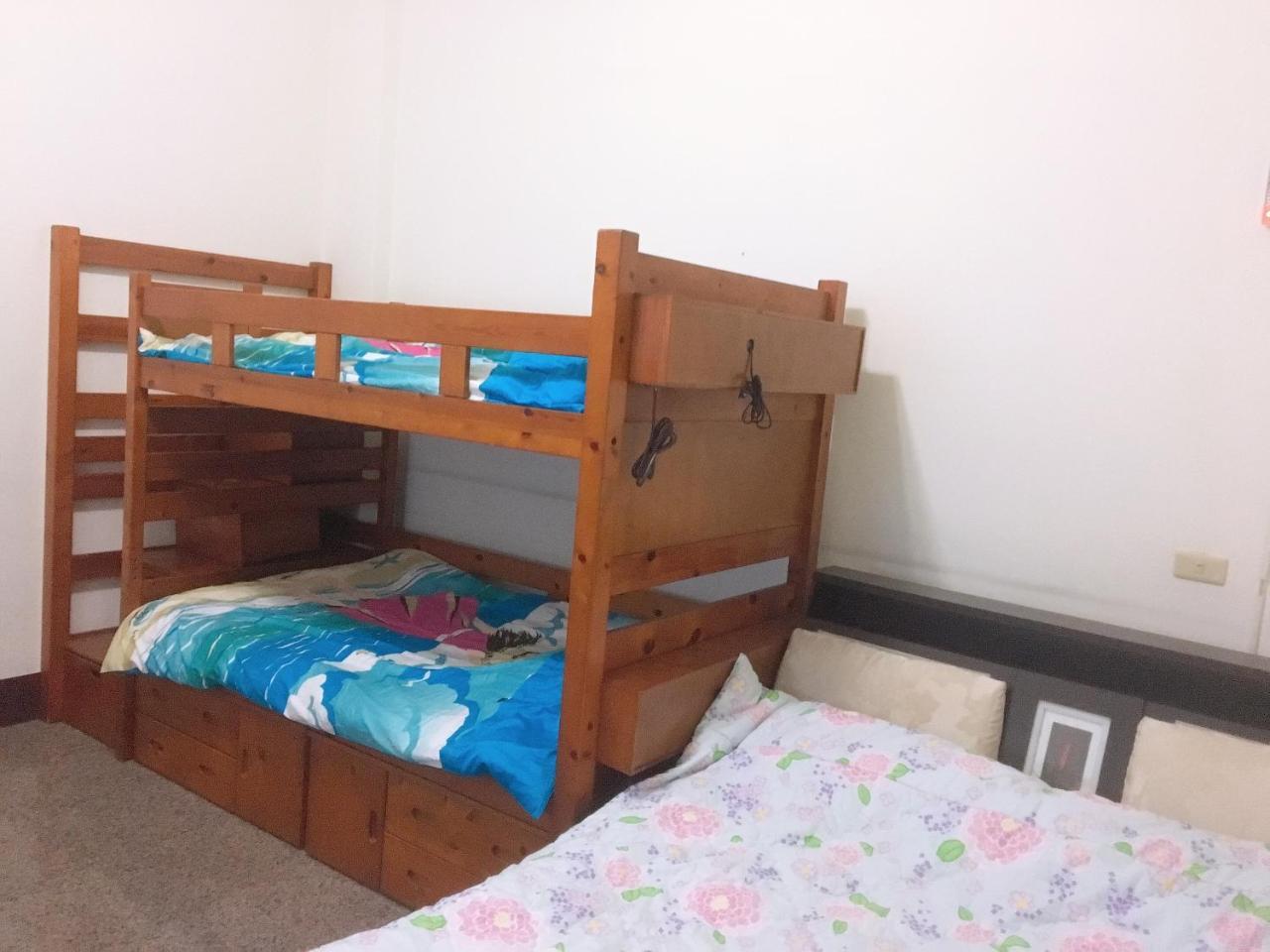 Dongguang Zhixing Homestay Юйчи Экстерьер фото