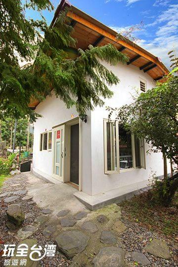 Dongguang Zhixing Homestay Юйчи Экстерьер фото